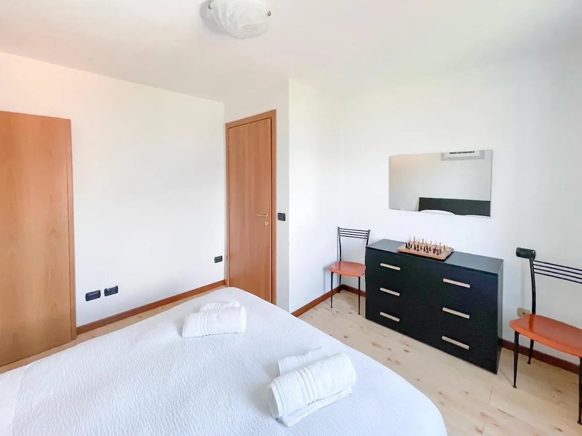 Blue House By Design Studio Bellano Appartement